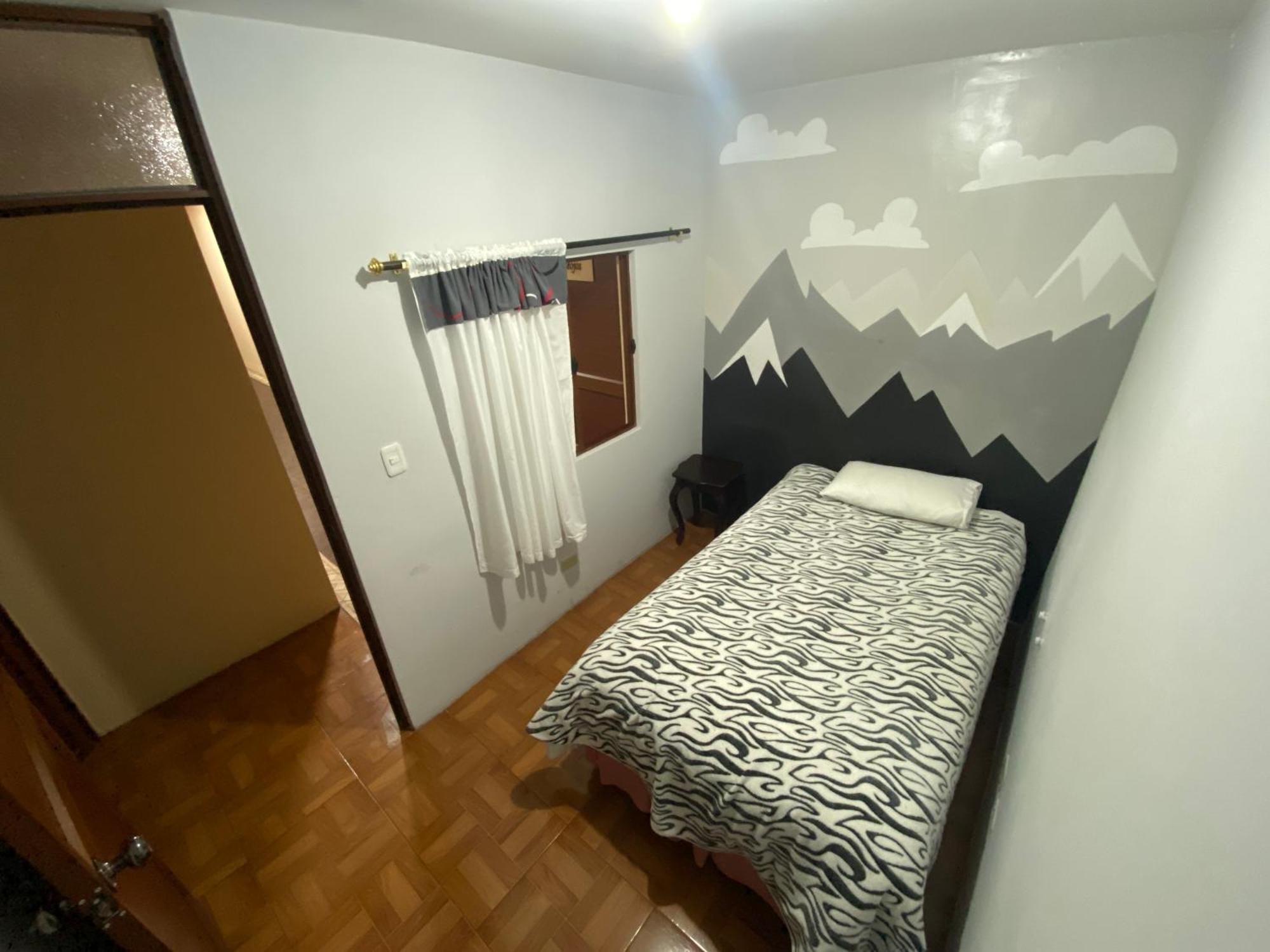 Latacunga Hostel Экстерьер фото