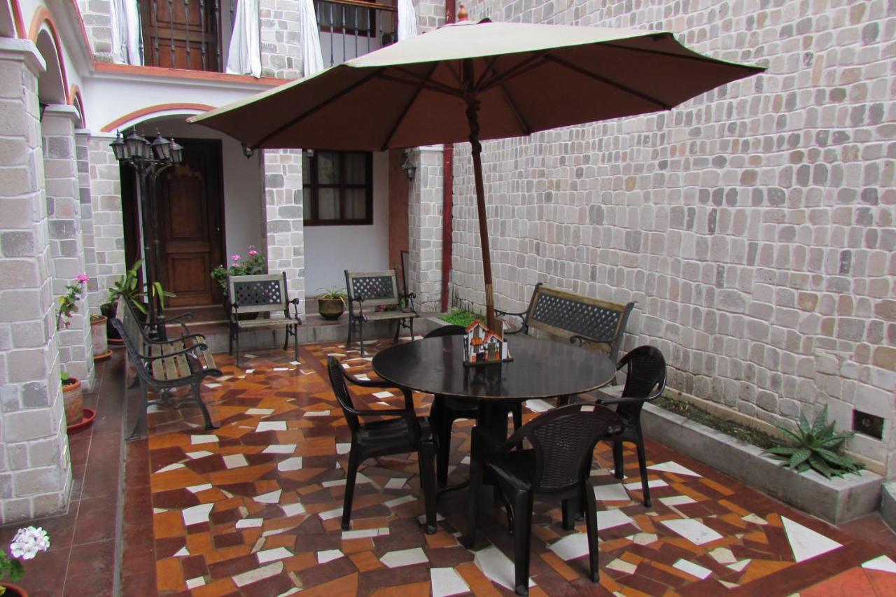 Latacunga Hostel Экстерьер фото