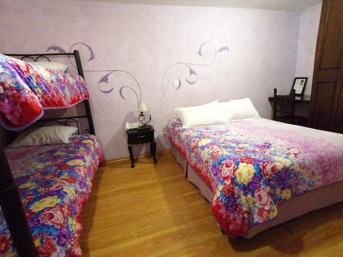 Latacunga Hostel Экстерьер фото
